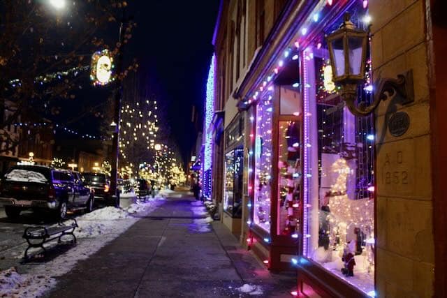 downtown Marshall, MI in the winter